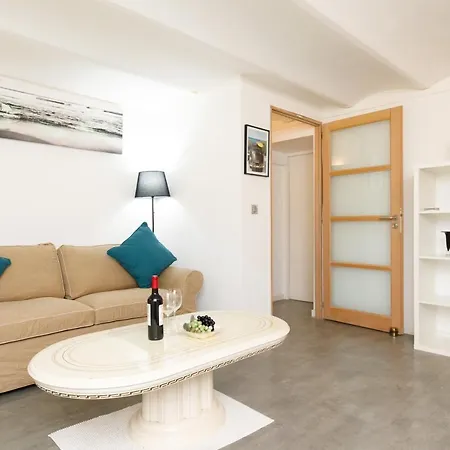 Maiffret Rdj Yourhosthelper Apartment